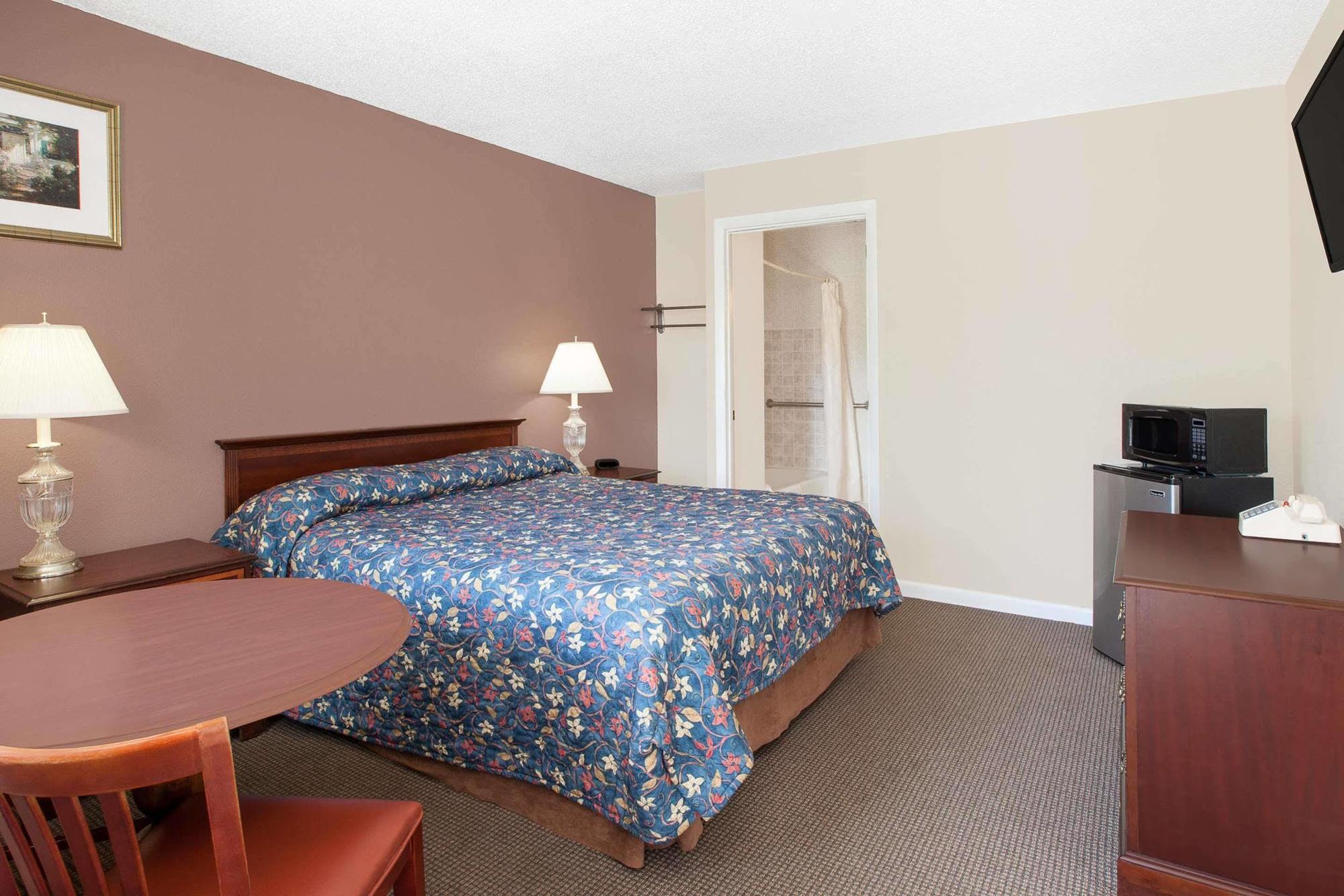 Imperial Inn Grand Blanc Bagian luar foto